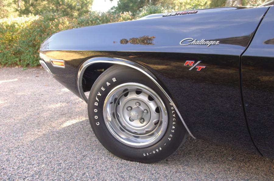  Plymouth Hemi Challenger R-T Hardtop Coupe 1970 года  (фото 2 из 9)